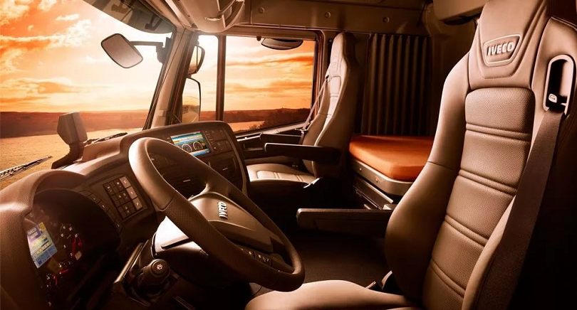 седельный тягач Stralis Hi-Way